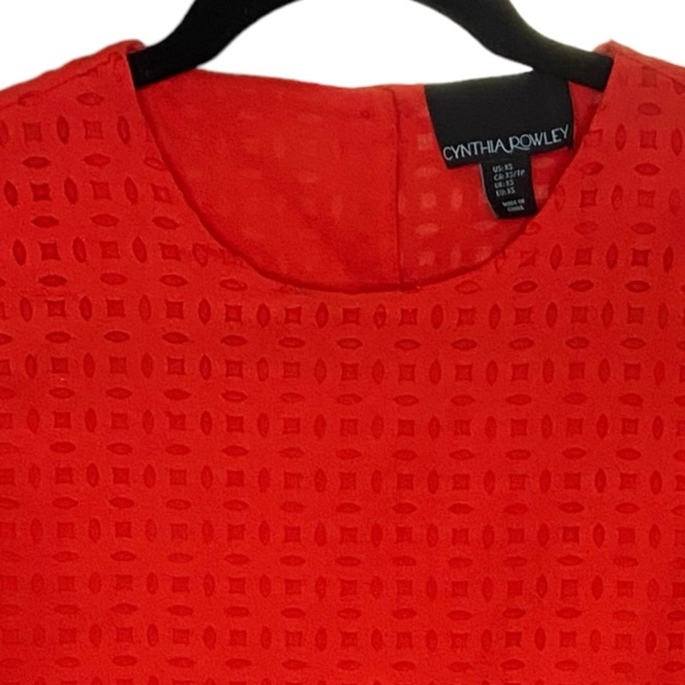 Cynthia Rowley Laser Cut Eyelet Lined Button Back Tank in Orange, XS - Picture 10 of 11